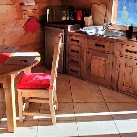 Bienvenue Dans Notre Chalet! Appartement Les Sitelles Le Grand-Bornand Luaran gambar