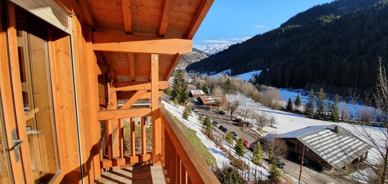 Bienvenue Dans Notre Chalet! Appartement Les Sitelles Le Grand-Bornand Luaran gambar
